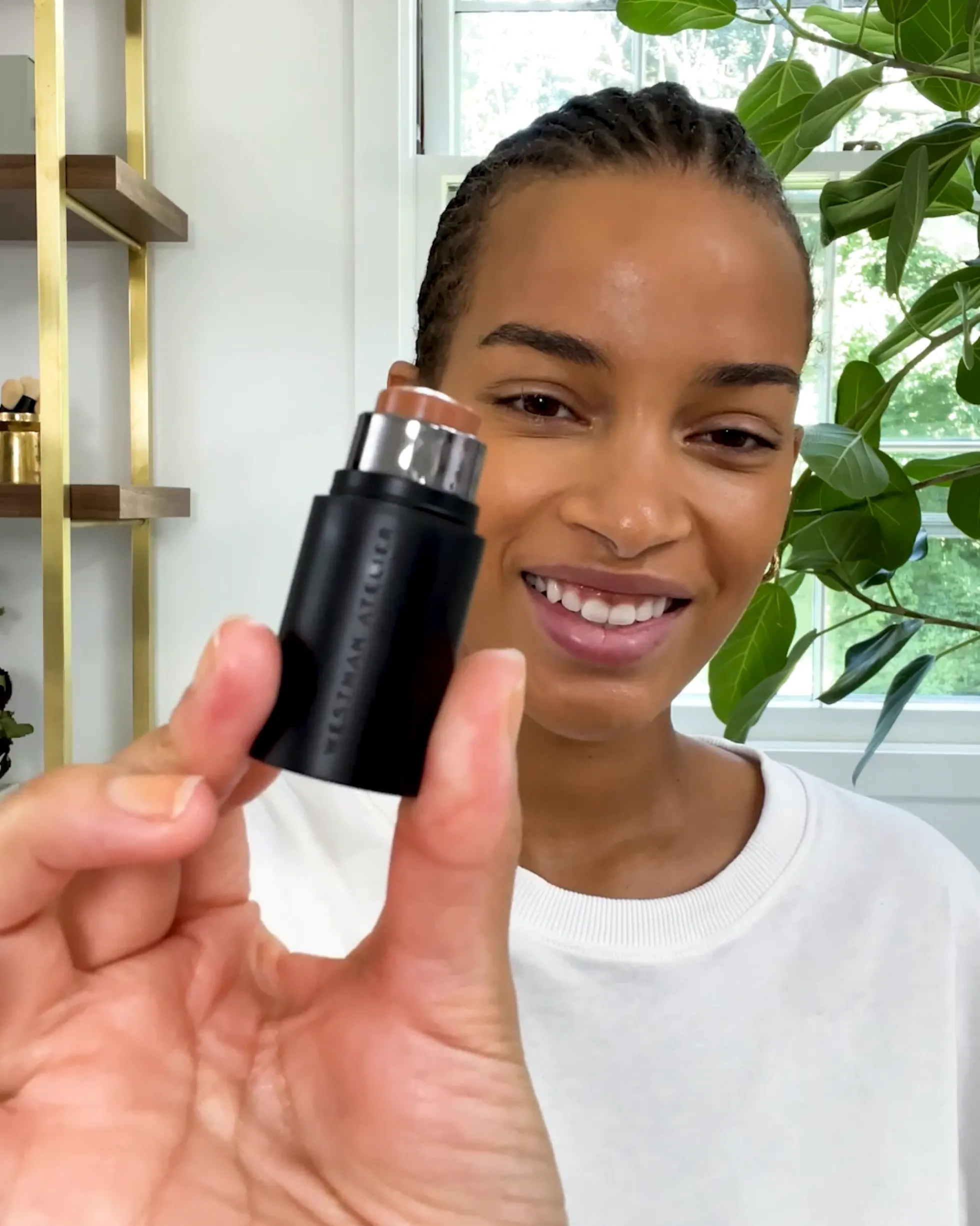Face Trace Contour Stick Bronzer