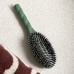 La Brosse N°03 l'Indispensable Cuir Chevelu Sensible