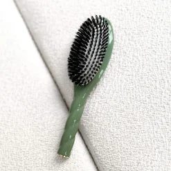 La Brosse N°02 L’indispensable Soin et Démêlage