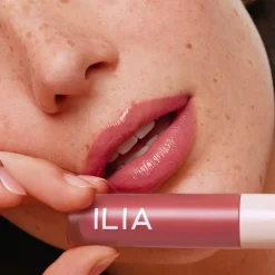 Overglaze Hydrating Lip Gloss