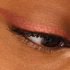 Satin Kajal Liner Crayon Yeux