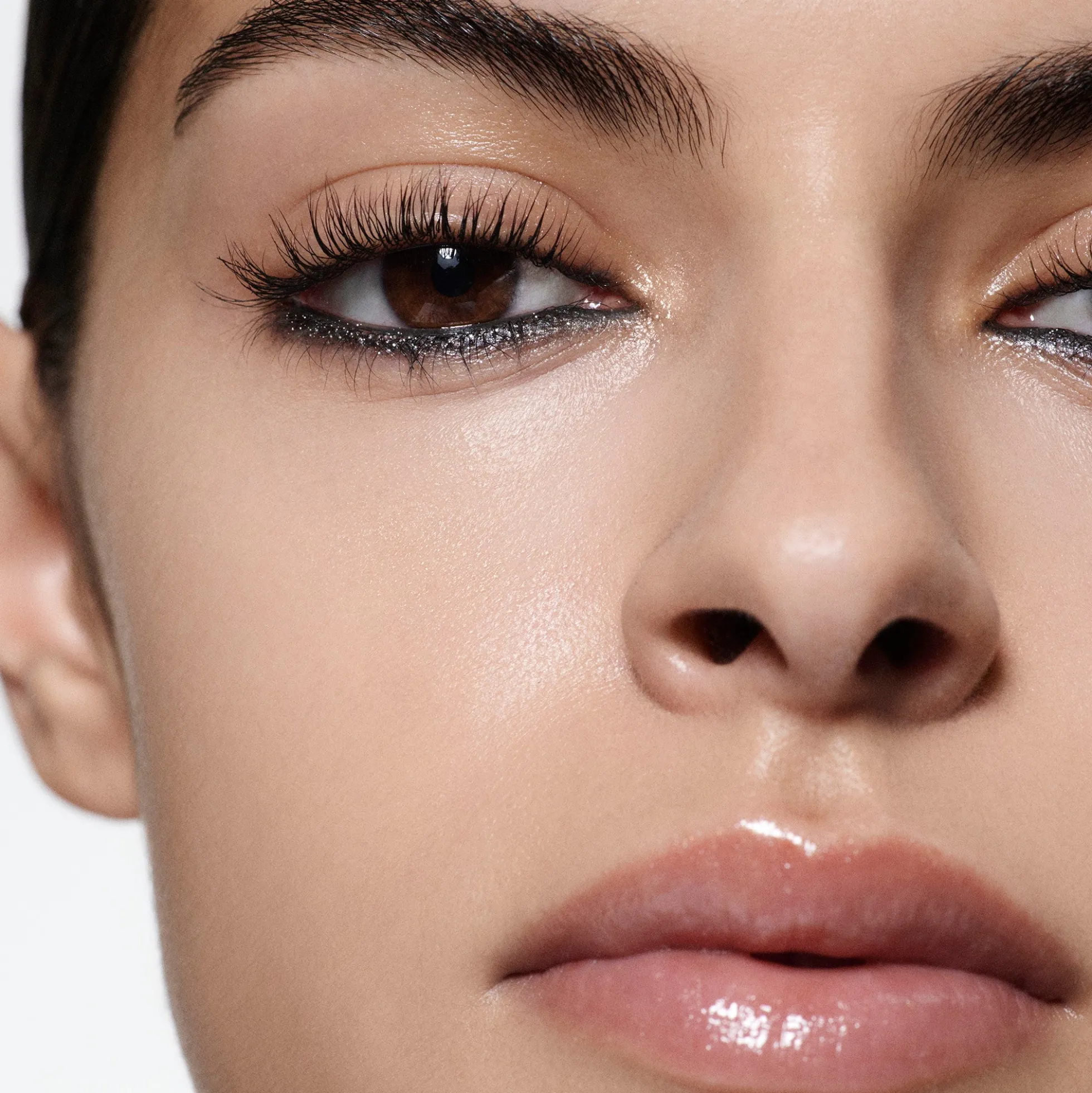 Satin Kajal Liner Crayon Yeux