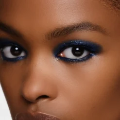 Satin Kajal Liner Crayon Yeux