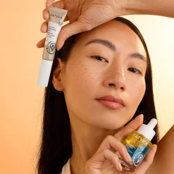 Soin Yeux Correcteur Éclat