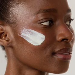 Sunveil SPF50+ Fluide Solaire Anti-Taches