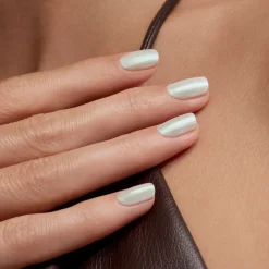 Vernis Green