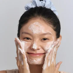 Volcanic BHA Pore Cleansing Foam Mousse Nettoyante Clarifiante